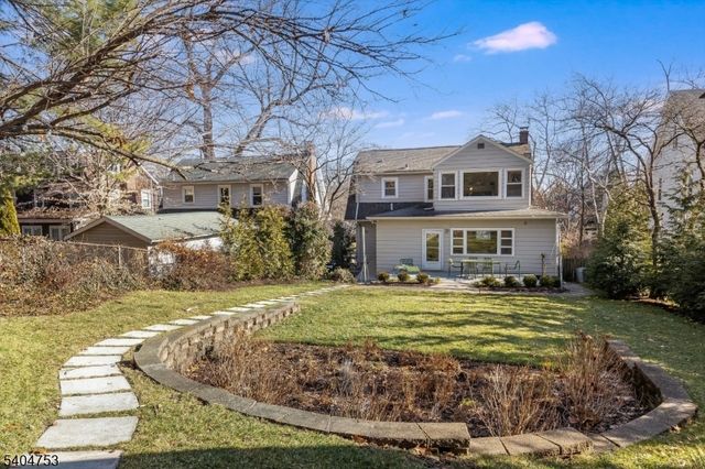 124 Essex Ave, Glen Ridge Boro Twp., NJ 07028