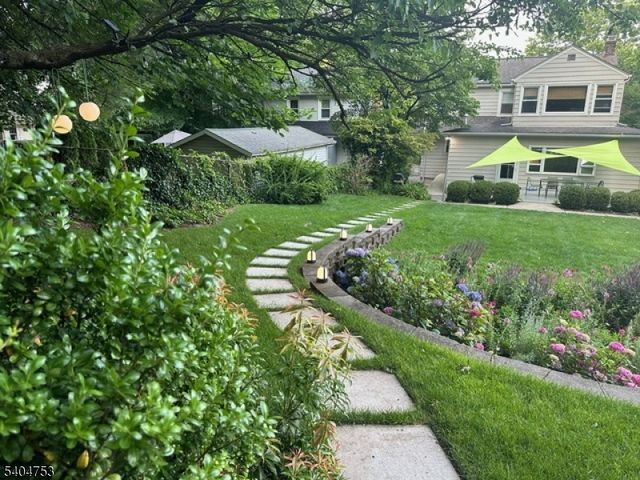 124 Essex Ave, Glen Ridge Boro Twp., NJ 07028