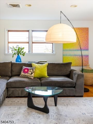 124 Essex Ave, Glen Ridge Boro Twp., NJ 07028