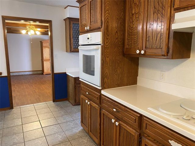 42 Northridge Road, Shawnee, OK 74804