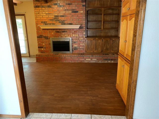 42 Northridge Road, Shawnee, OK 74804