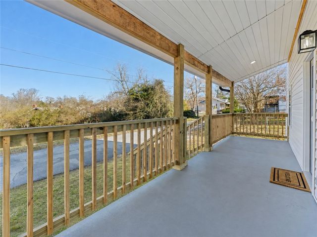 8 Powell Street, Seneca, SC 29678