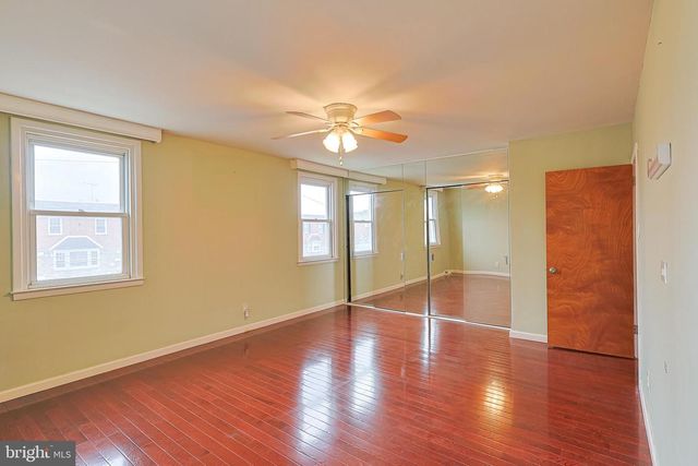 2421 VISTA ST, Philadelphia, PA 19152