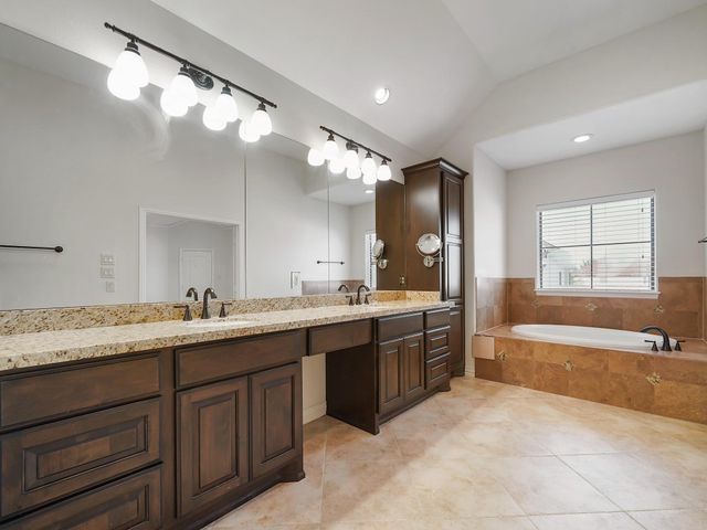 5947 Turtle Beach Lane, Houston, TX 77036