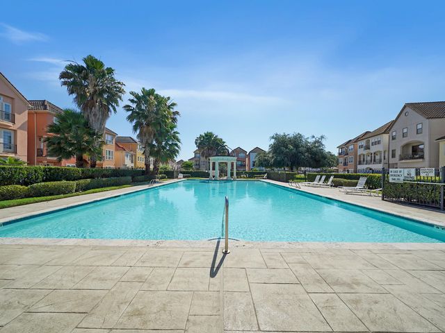 5947 Turtle Beach Lane, Houston, TX 77036