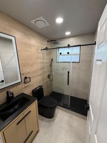 17 SW 6th Avenue 17, Dania Beach, FL 33004