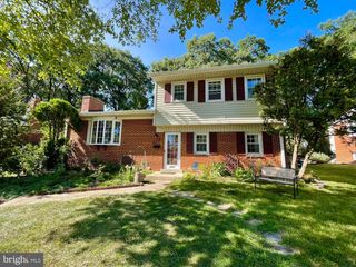5537 GARY AVE, Alexandria, VA 22311