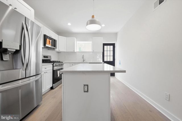 1229 S 19TH ST, Philadelphia, PA 19146