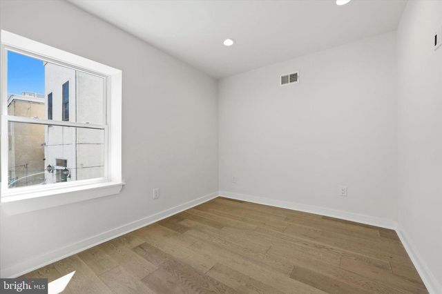 1229 S 19TH ST, Philadelphia, PA 19146