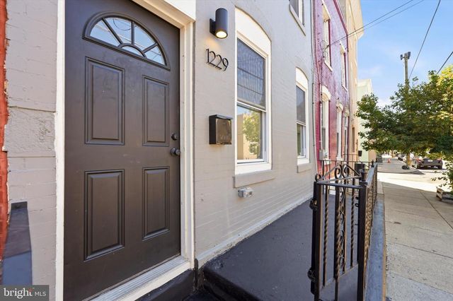 1229 S 19TH ST, Philadelphia, PA 19146