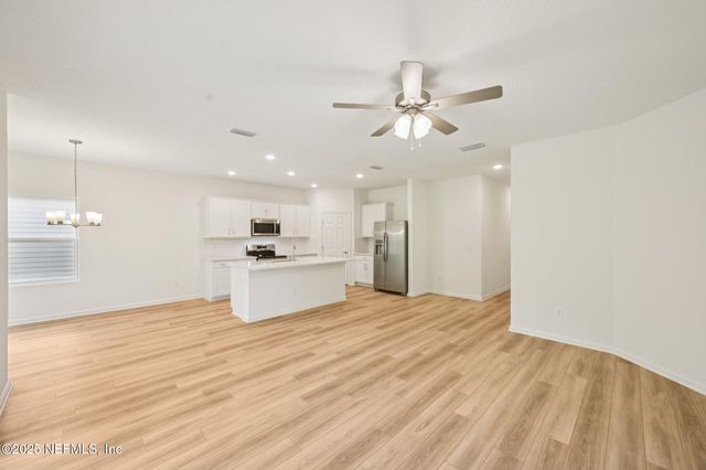 1187 HAMMOCK DUNES Drive, Jacksonville, FL 32221