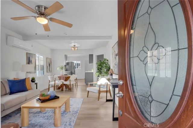 1612 W 71st Street, Los Angeles, CA 90047