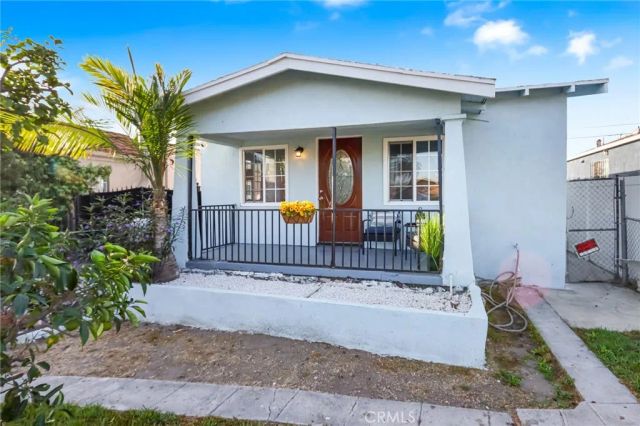 1612 W 71st Street, Los Angeles, CA 90047