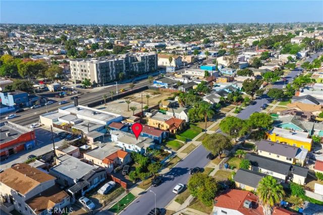 1612 W 71st Street, Los Angeles, CA 90047