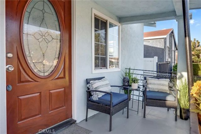 1612 W 71st Street, Los Angeles, CA 90047