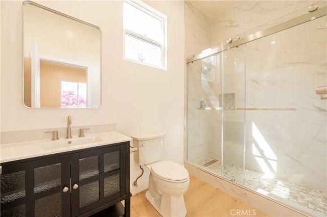 7514 Forbes Avenue, Lake Balboa, CA 91406