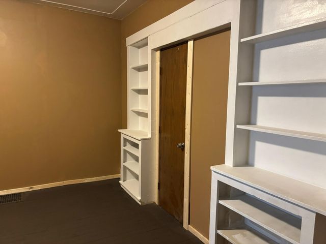 2913 5th Street, Muskegon Heights City, MI 49444