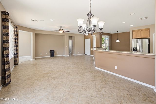 27301 W MOHAWK Lane, Buckeye, AZ 85396