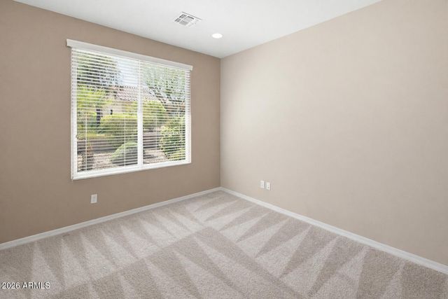 27301 W MOHAWK Lane, Buckeye, AZ 85396