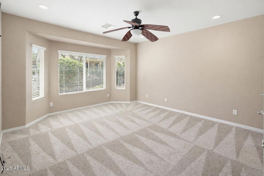 Image 18 of property listing at 27301 W MOHAWK Lane, Buckeye, AZ 85396