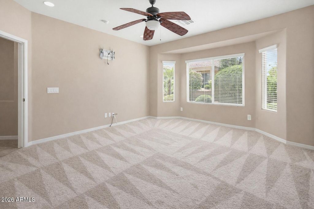 Image 20 of property listing at 27301 W MOHAWK Lane, Buckeye, AZ 85396