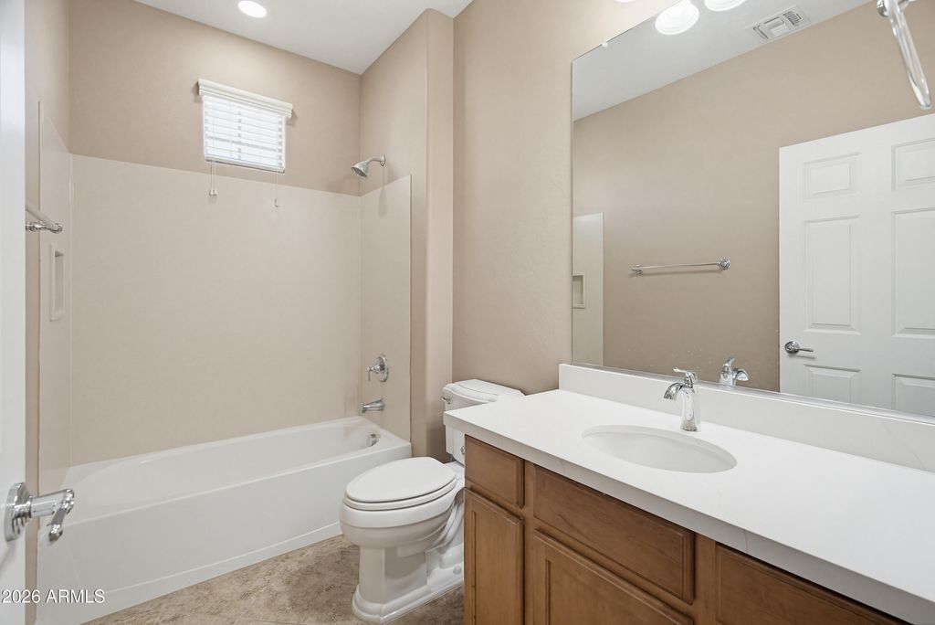 Image 29 of property listing at 27301 W MOHAWK Lane, Buckeye, AZ 85396