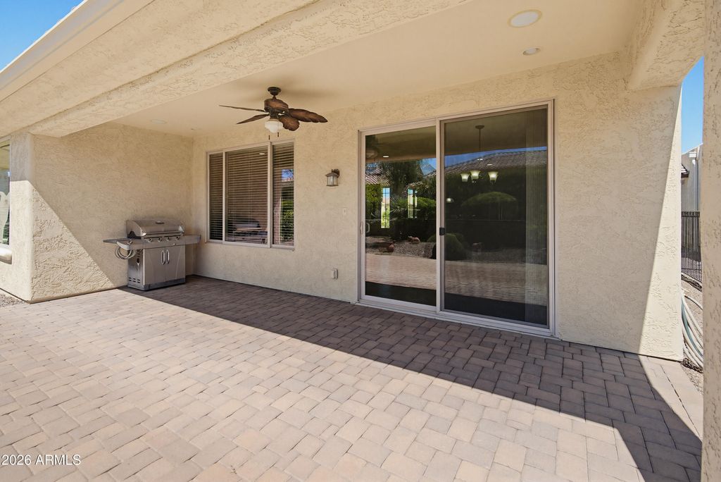 Image 39 of property listing at 27301 W MOHAWK Lane, Buckeye, AZ 85396