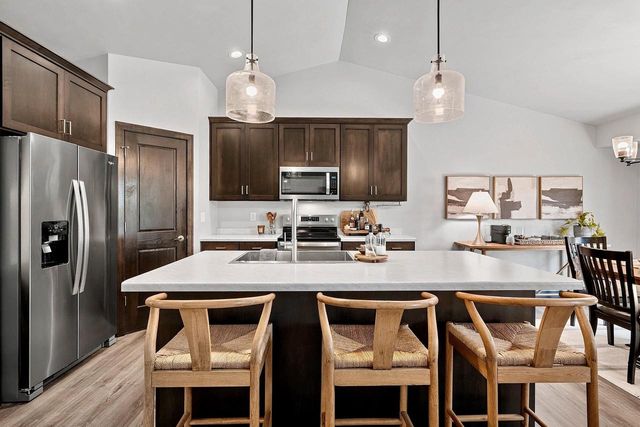 1285 CLEMENTINE ROAD, Howard, WI 54313