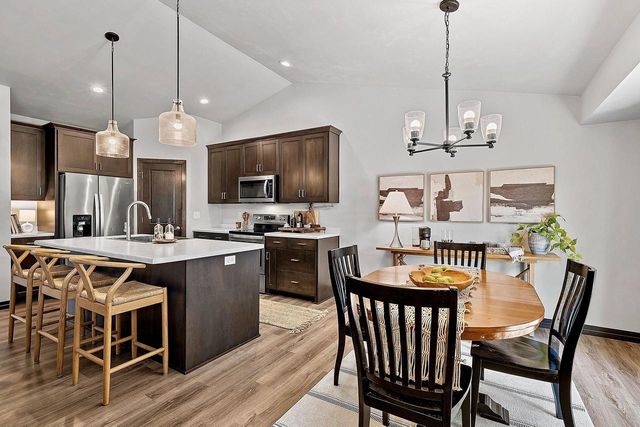 1285 CLEMENTINE ROAD, Howard, WI 54313