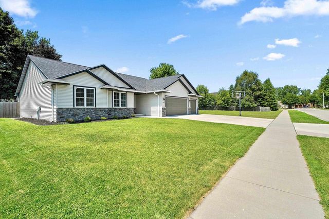 1285 CLEMENTINE ROAD, Howard, WI 54313