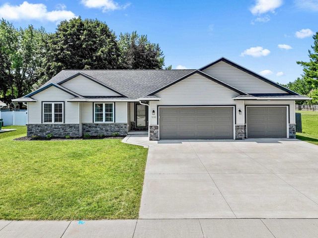 1285 CLEMENTINE ROAD, Howard, WI 54313