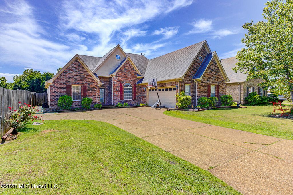 3141 Peachtree Drive, Southaven, MS 38672 — exterior