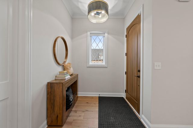 130 Barrington Place, Powell, OH 43065