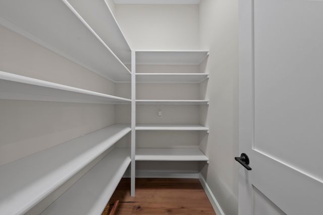 130 Barrington Place, Powell, OH 43065