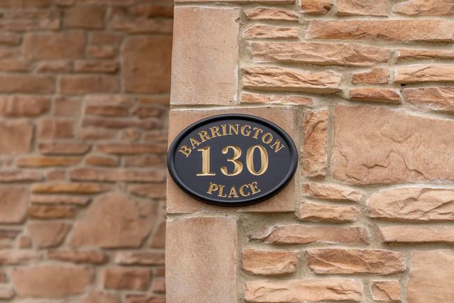 130 Barrington Place, Powell, OH 43065