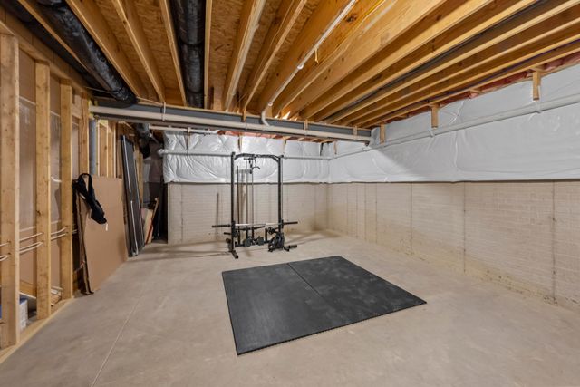 130 Barrington Place, Powell, OH 43065