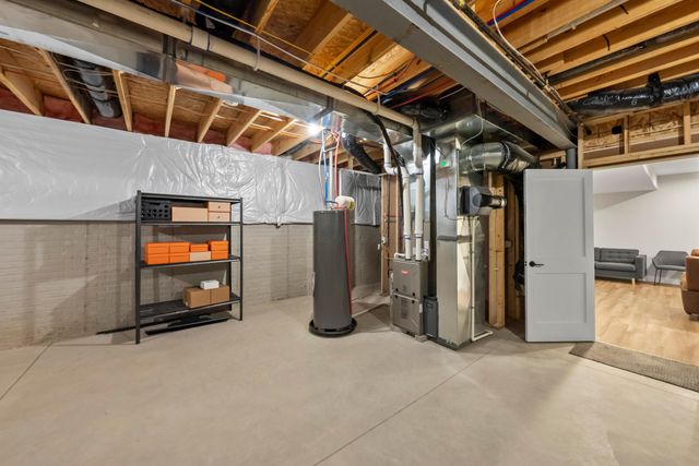 130 Barrington Place, Powell, OH 43065