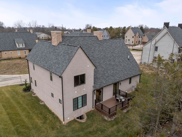 130 Barrington Place, Powell, OH 43065