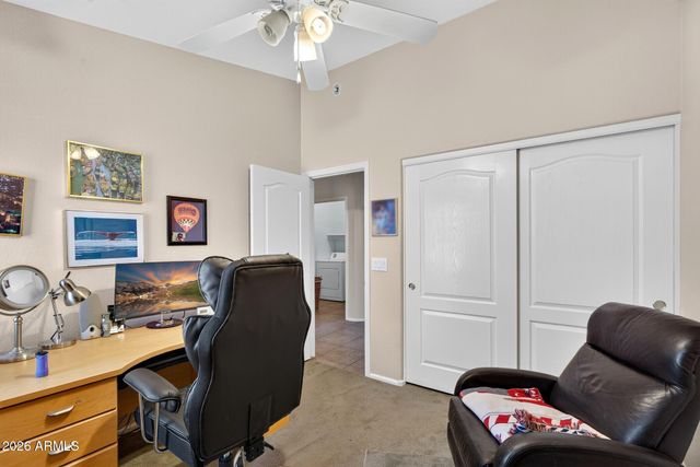 687 E PALOMINO Way, San Tan Valley, AZ 85143