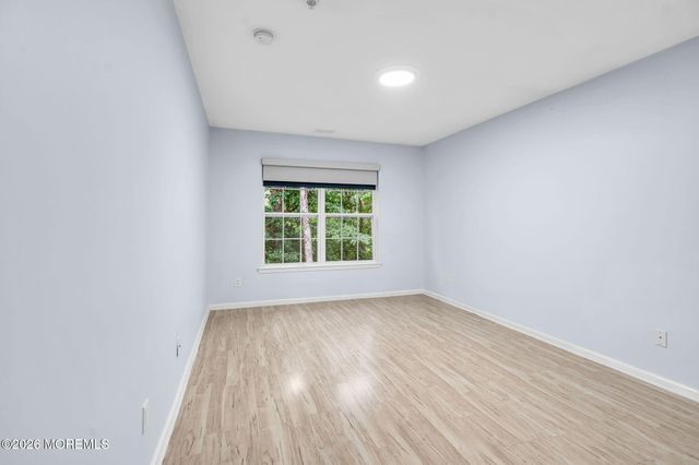 38 Oxford Court, Englishtown, NJ 07726