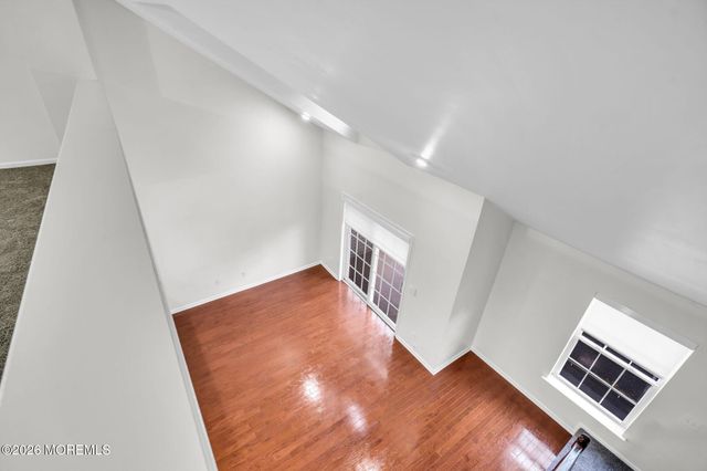 38 Oxford Court, Englishtown, NJ 07726