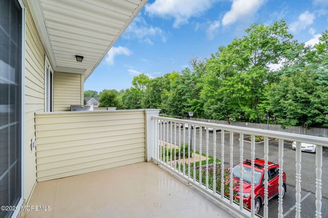38 Oxford Court, Englishtown, NJ 07726