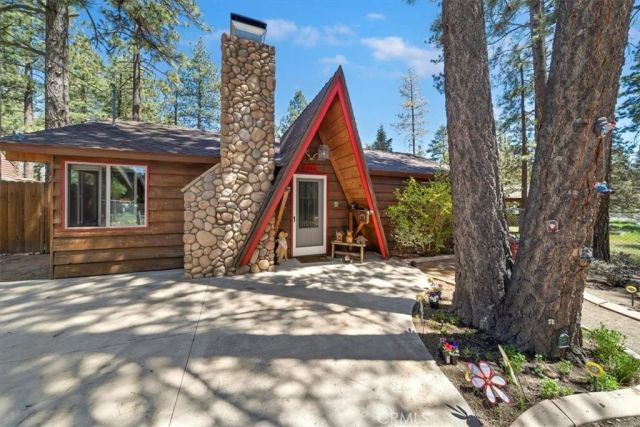1004 Wendy Avenue, Big Bear, CA 92314