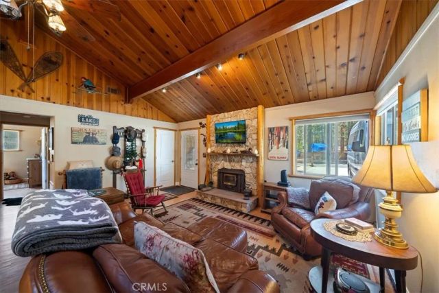 1004 Wendy Avenue, Big Bear, CA 92314