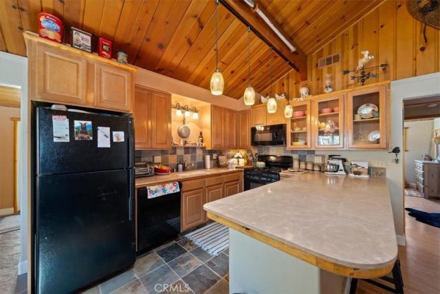 1004 Wendy Avenue, Big Bear, CA 92314