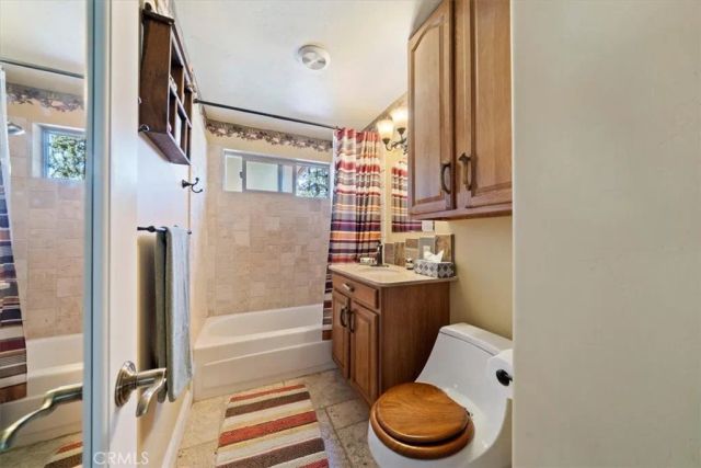 1004 Wendy Avenue, Big Bear, CA 92314
