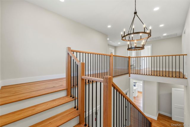 9 Bills Lane, Milton, NY 12547