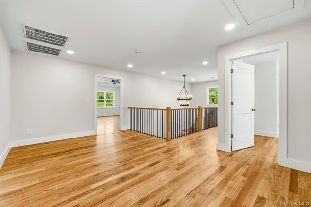 9 Bills Lane, Milton, NY 12547