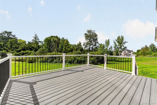 9 Bills Lane, Milton, NY 12547