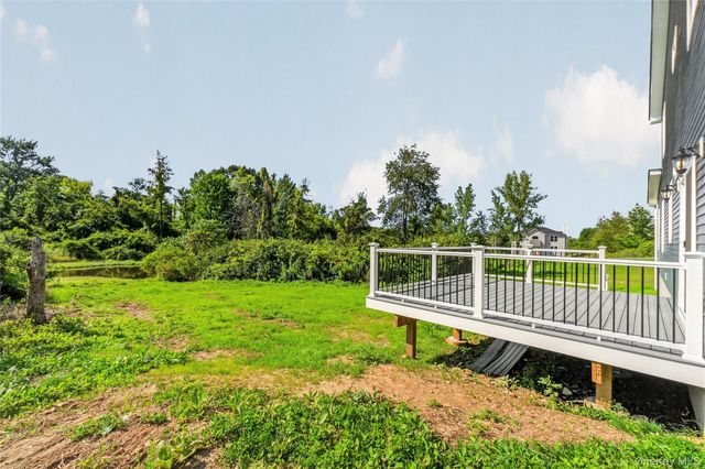 9 Bills Lane, Milton, NY 12547